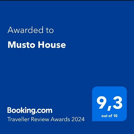 Musto House