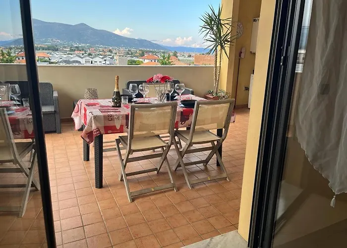 Musto House Apartment *