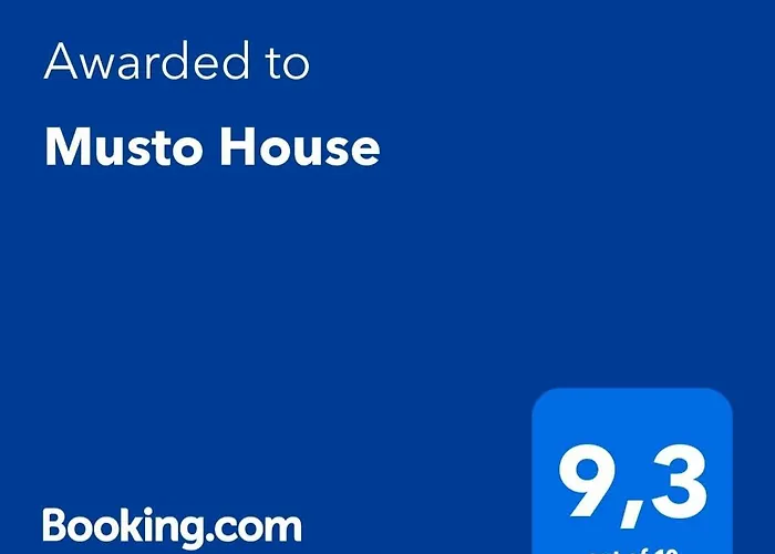 Musto House